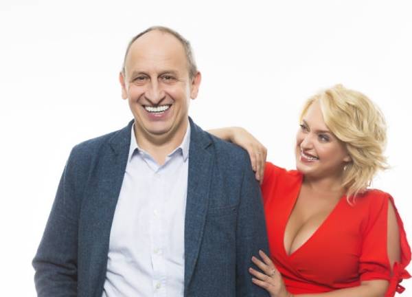 Kraus a blondýna
